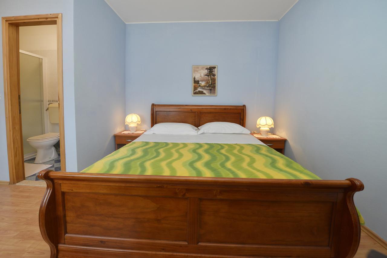 Bed And Breakfast Julia Seget  Exteriér fotografie